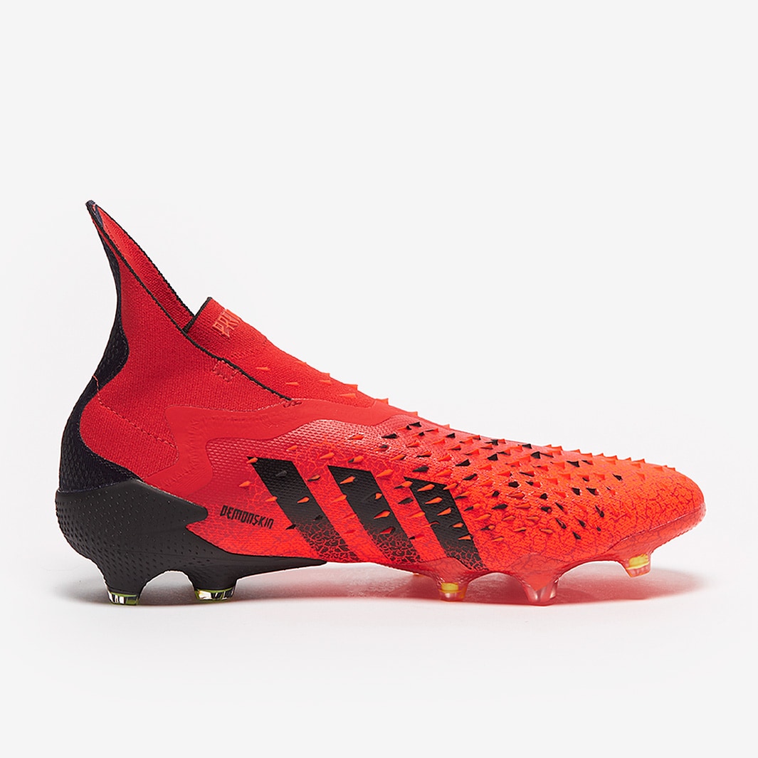 Predator cheap red adidas