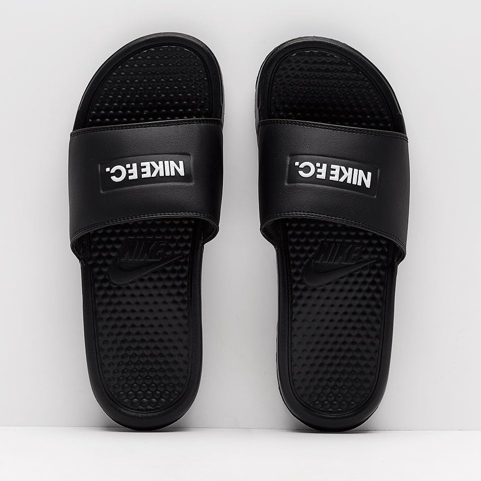 Шлепки мужские. Nike Benassi JDI Black. Nike JDI Slides. Сланцы Nike f.c. Тапочки найк стрит бит.