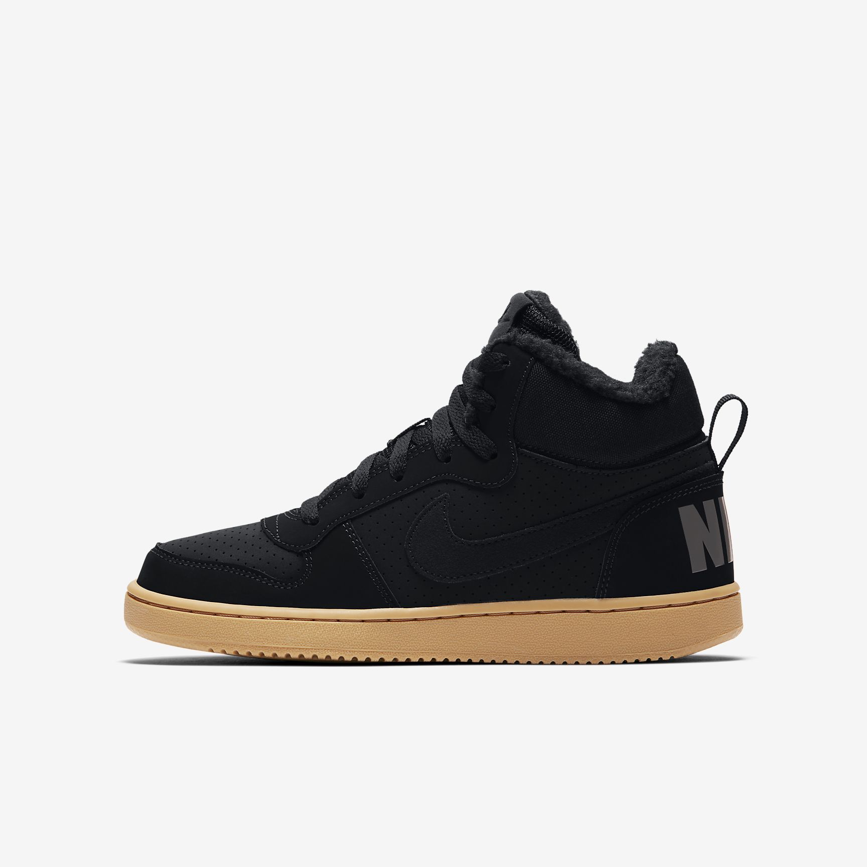 Nike borough mid black on sale