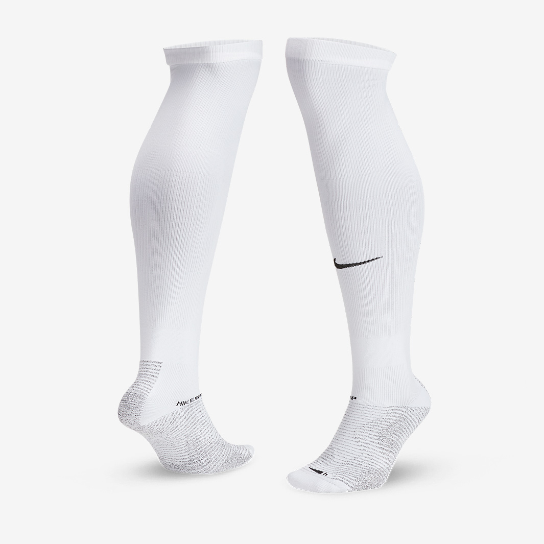 Nike grip socks white hotsell