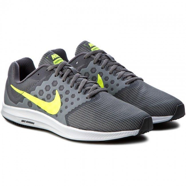 Nike downshifter on sale 7 running shoes