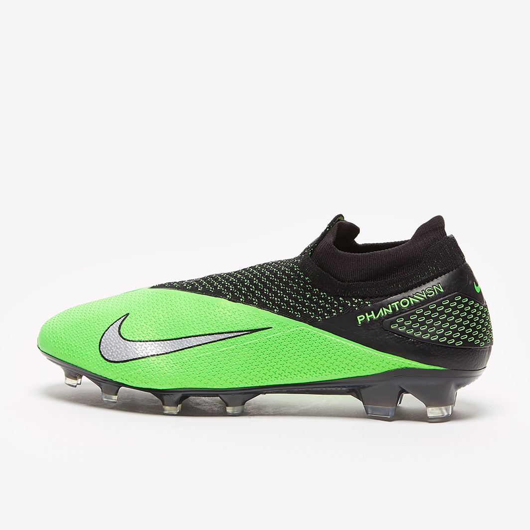 nike dynamic fit phantom vsn